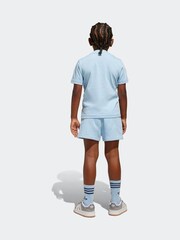 أزرق - طقم شورت وتيشِرت من القطن 100% من adidas Originals - صورة 2 من 5