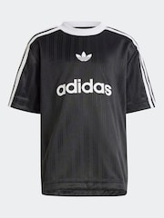 أسود - طقم من شورت وتيشِرت كرة قدم من adidas originals - صورة 7 من 8