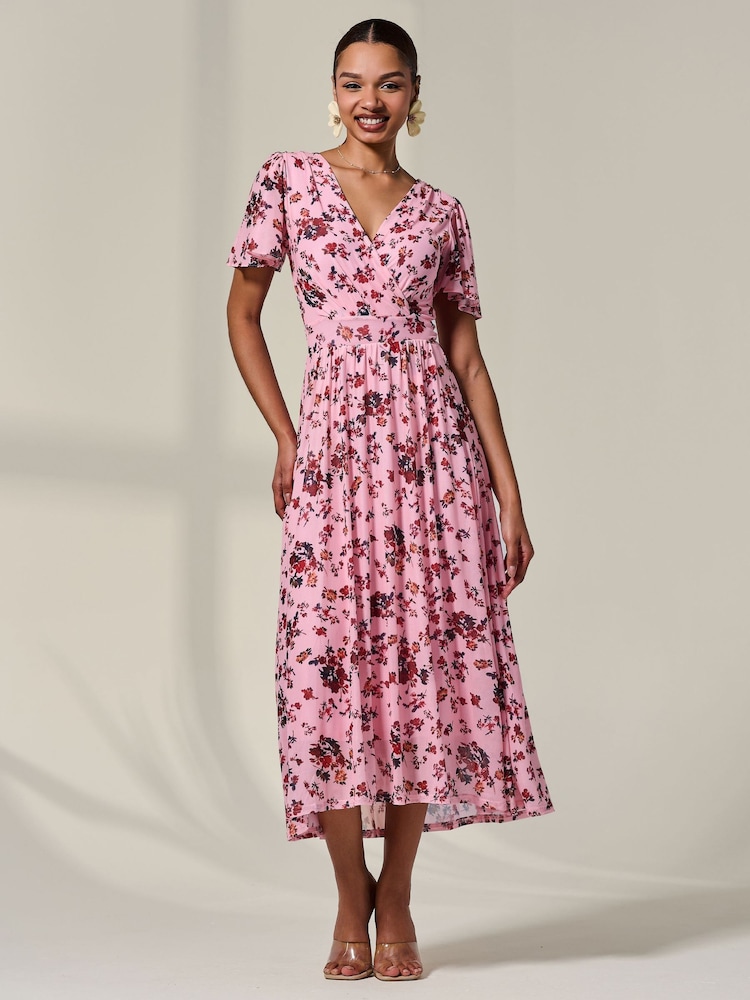 Rosa - Vestido largo de malla con estampado cruzado en la parte delantera Gracelyn de Jolie Moi - Imagen 1 de 7 Rosa - Vestido largo de malla con estampado cruzado en la parte delantera Gracelyn de Jolie Moi - Imagen 1 de 7