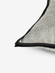 Almofada Aubrey Tweed Velour Trim - Imagem 5 de 5