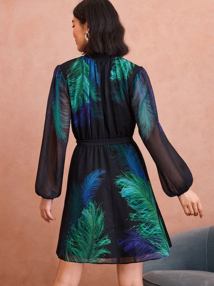 Love & Roses Black Printed Feather Print Notch Neck Sleeved Mini Dress - Image 4 of 4
