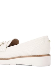 Cream - Carvela Sky Tassel Čevlji - Slika 5 iz 5