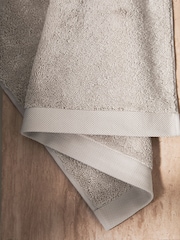 Natural Mink Luxury Spa Collection Luxe 100% Cotton Towel - Image 5 of 5