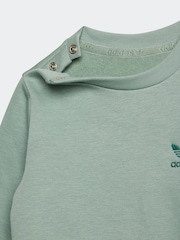 أخضر - طقم بدلة رياضية بحافة رقبة مستديرة من adidas - صورة 7 من 7