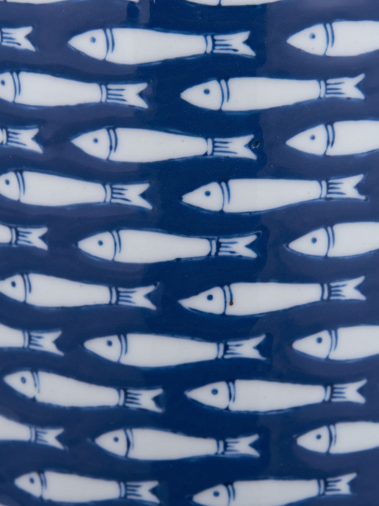 Pacific Blue Schoal Ceramic Fish Detail Lidded Ginger Jar - Image 5 of 5