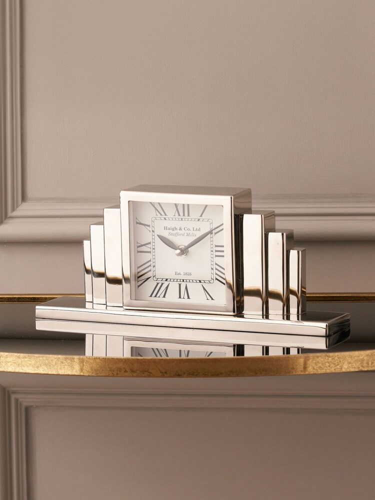 Pacific Silver Metal Art Deco Table Clock - Image 1 of 6 Pacific Silver Metal Art Deco Table Clock - Image 1 of 6