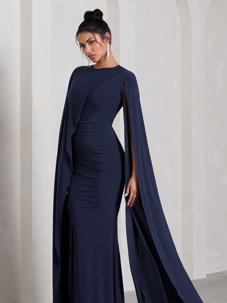 Marineblau/blau - Club L London Magdelena Asymmetrisches Maxikleid mit Cape - Bild 2 von 5 Marineblau/blau - Club L London Magdelena Asymmetrisches Maxikleid mit Cape - Bild 2 von 5