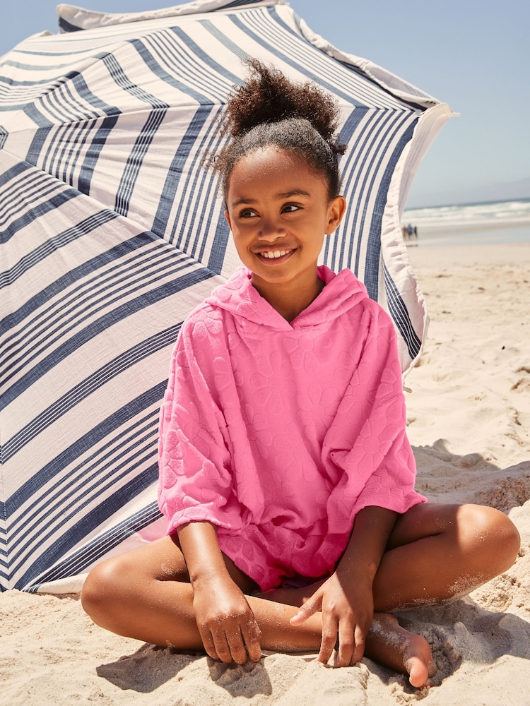 Rosa mit Blumendesign - Strand-Kombi aus Frottee mit Hoodie und Shorts (3–16 J.) - Bild 2 von 9 Rosa mit Blumendesign - Strand-Kombi aus Frottee mit Hoodie und Shorts (3–16 J.) - Bild 2 von 9