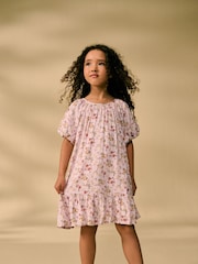 Flieder/Violett geblümt - Sommerkleid mit Puffärmeln (3–16Jahre) - Bild 1 von 8