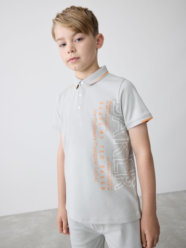 Grau - Baker by Ted Baker – Set aus Polo-Shirt und Shorts aus 100 % Baumwolle - Bild 2 von 9 Grau - Baker by Ted Baker – Set aus Polo-Shirt und Shorts aus 100 % Baumwolle - Bild 2 von 9