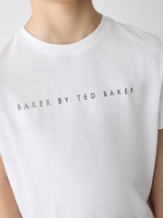صخري - طقم من سترة خفيفة وتيشرت وشورت من Baker By Ted Baker - صورة 16 من 25