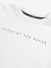 صخري - طقم من سترة خفيفة وتيشرت وشورت من Baker By Ted Baker - صورة 25 من 25