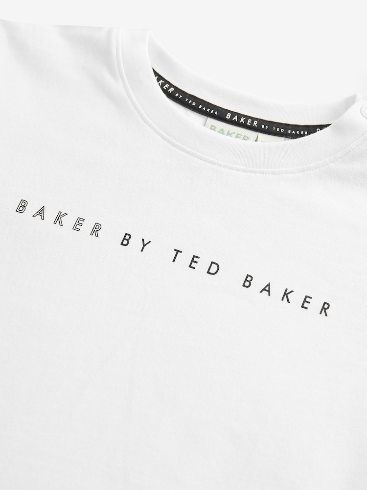 صخري - طقم من سترة خفيفة وتيشرت وشورت من Baker By Ted Baker - صورة 25 من 25