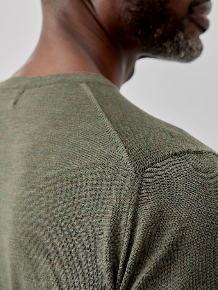Oliver Sweeney Merino Wool Crew Neck Jumper - Image 4 of 6