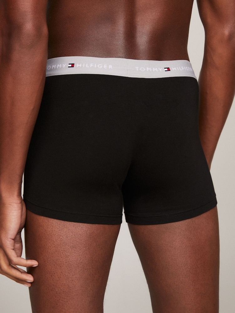 Tommy Hilfiger Grey Blue Signature Cotton Essential Boxers 3 Pack - Image 6 of 6 Tommy Hilfiger Grey Blue Signature Cotton Essential Boxers 3 Pack - Image 6 of 6