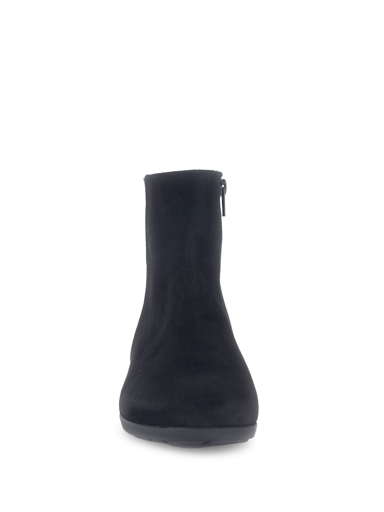 Gabor Buzz Suede Ankle Black Boots - Image 5 of 5 Gabor Buzz Suede Ankle Black Boots - Image 5 of 5