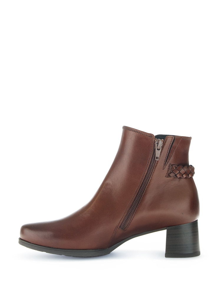 Gabor Kathleen Leather Ankle Boots - Image 2 of 5