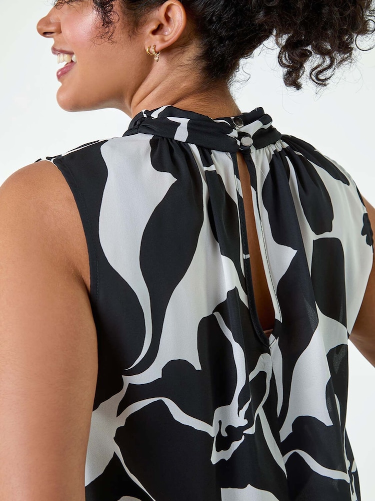 Roman Black Abstract Bubble Hem Keyhole Top - Image 5 of 5