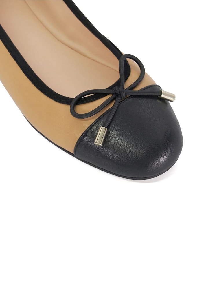 Marrón - Dune London Altoest Flexible Sole Contrast Leather Ballerina Flats - Imagen 6 de 6 Marrón - Dune London Altoest Flexible Sole Contrast Leather Ballerina Flats - Imagen 6 de 6
