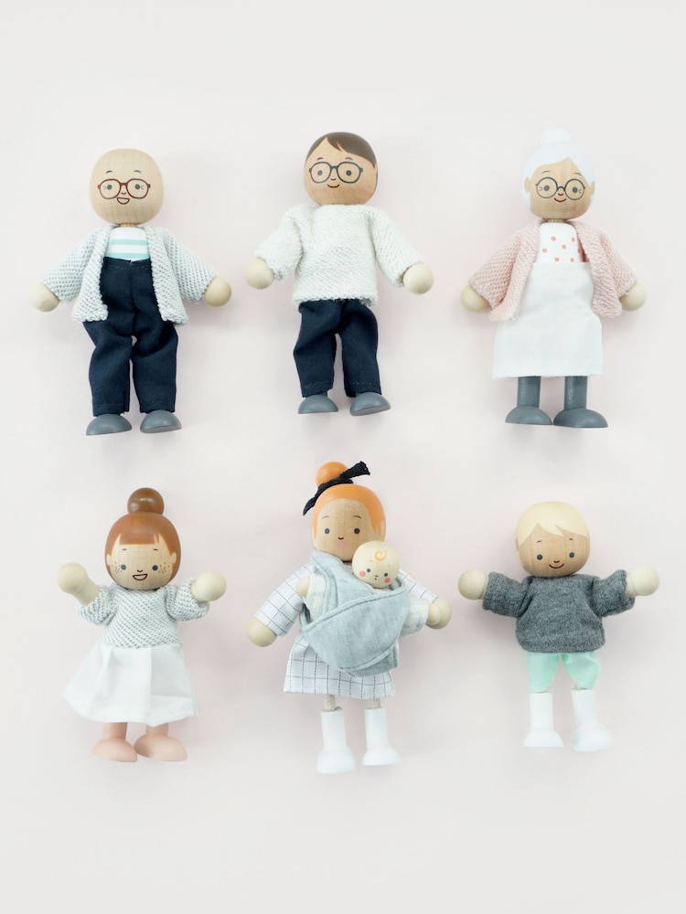 Le Toy Van Dolls House Family - Image 2 of 6