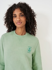 Grün - Crew Clothing Company Pigment Dyed Crew Neck Sweatshirt - Bild 4 von 5