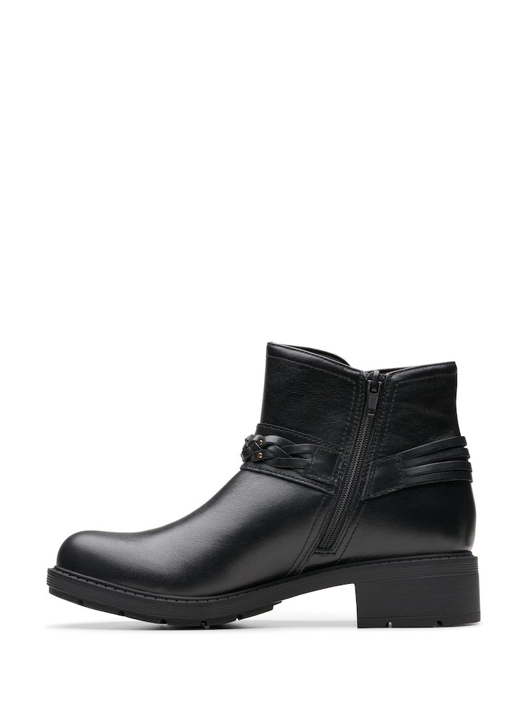Clarks Black Mushroom Oily Hearth Kaylie Boots - Image 2 of 7