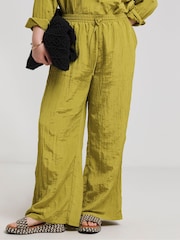 Simply Be Green Textured Satin Wide Leg Trousers - Image 3 of 4