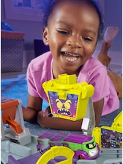 Fisher Price Batwheels Legion of Zoom Launching HQ - Image 2 of 6