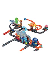 Hot Wheels City Ultra Shark Car Wash - Image 3 of 6
