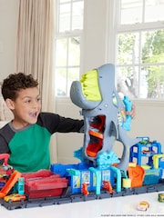Hot Wheels City Ultra Shark Car Wash - Image 5 of 6