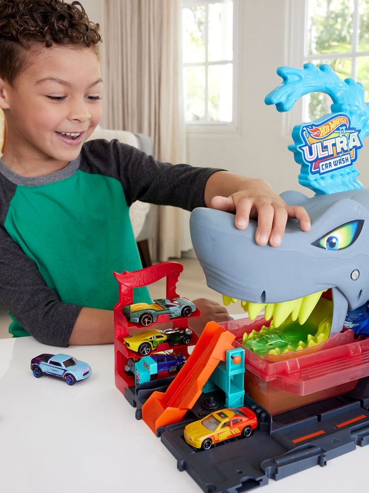 Hot Wheels City Ultra Shark Car Wash - Image 6 of 6