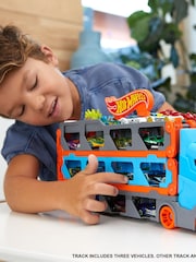 Hot Wheels City Speedway Hauler - Image 4 of 5