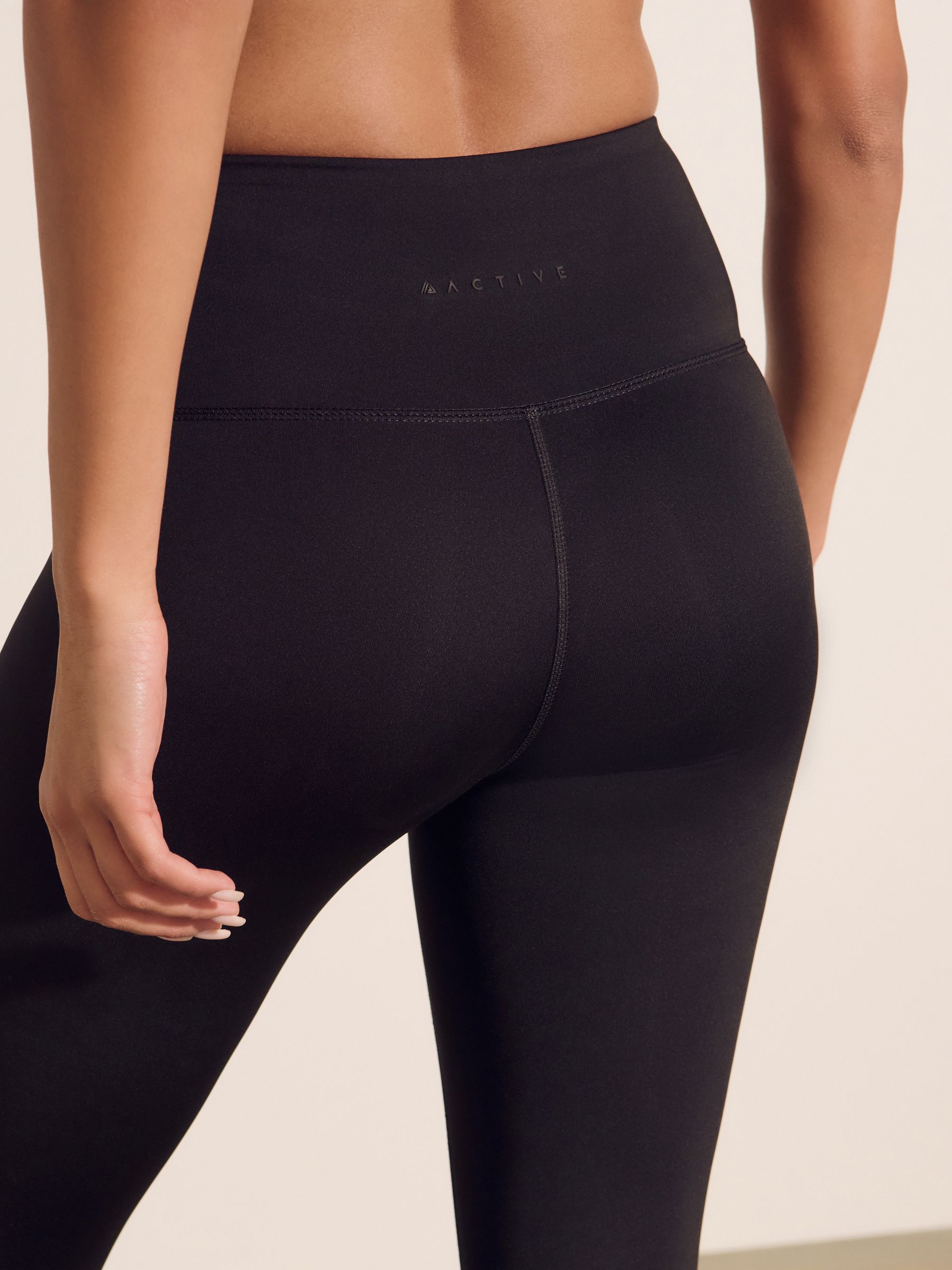 2Line High Rise Leggings - Black – LÝFT