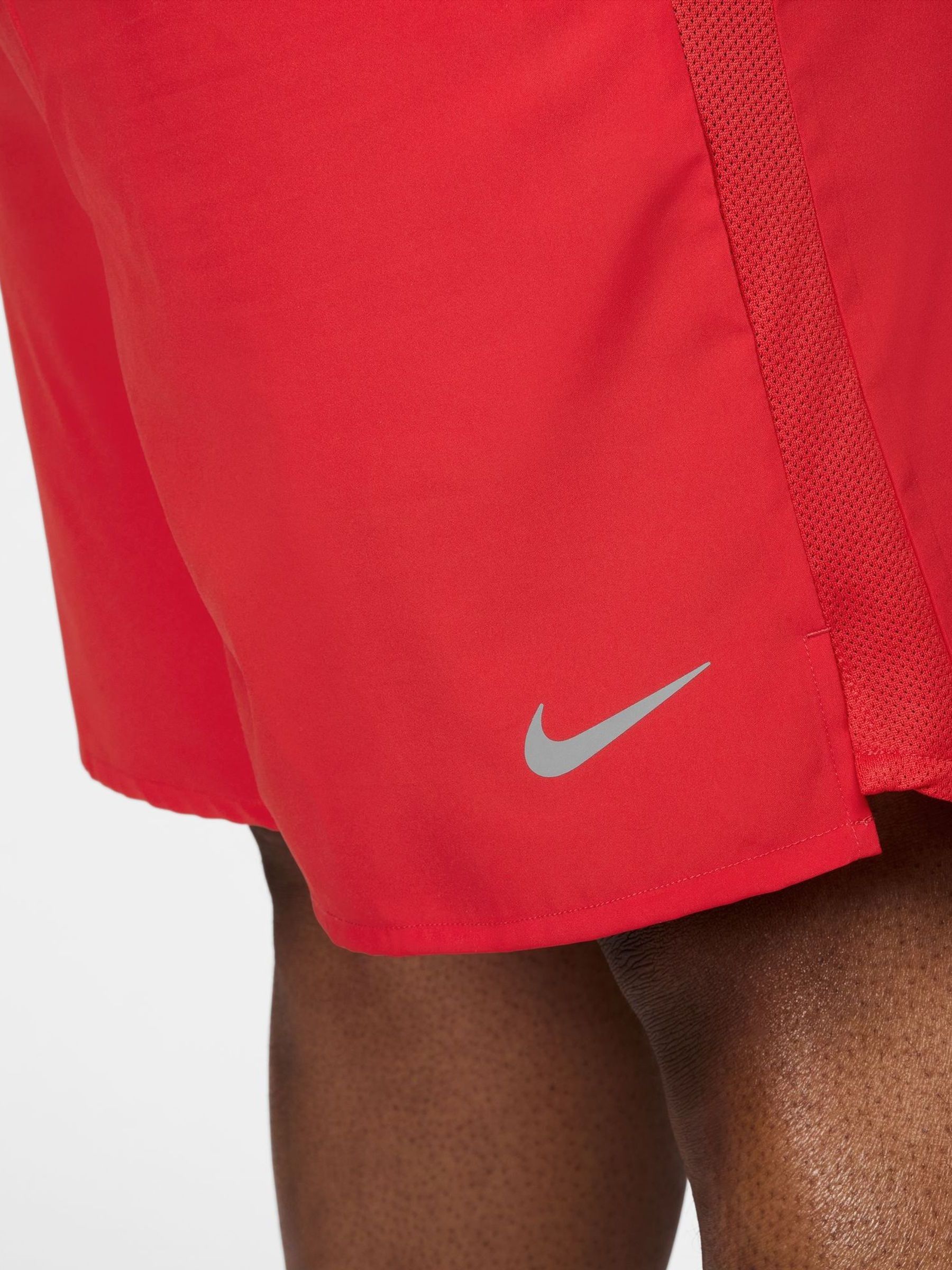 ★★Nike★★ Dry Fit Challenger 7 Inch Brief Lined Versatile Przeglądaj Nike Challenger Dri-FIT 7 inch Brief Lined