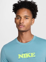 Nike Blue Sportswear Blooming Graphic 100% Cotton T-Shirt - Image 4 of 8