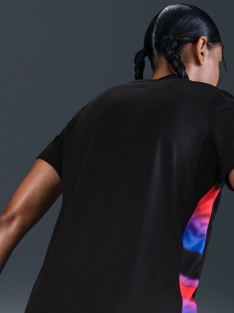 Nike Black England 2025 Stadium Away Football Shirt - Image 2 of 7