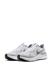 Nike Grey/White Structure 25 Road Running Trainers - Image 7 of 9