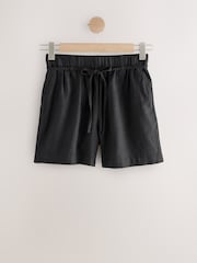 Zwart - Tie Waist Linen Blend Boy Shorts - Image 1 of 3