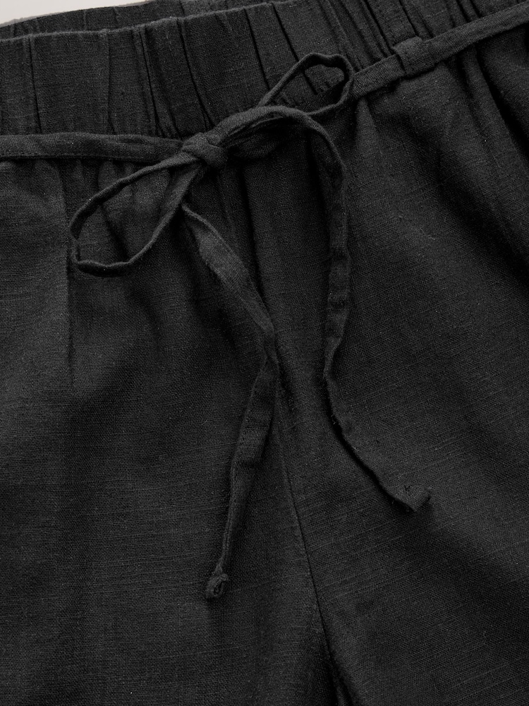 Zwart - Tie Waist Linen Blend Boy Shorts - Image 3 of 3