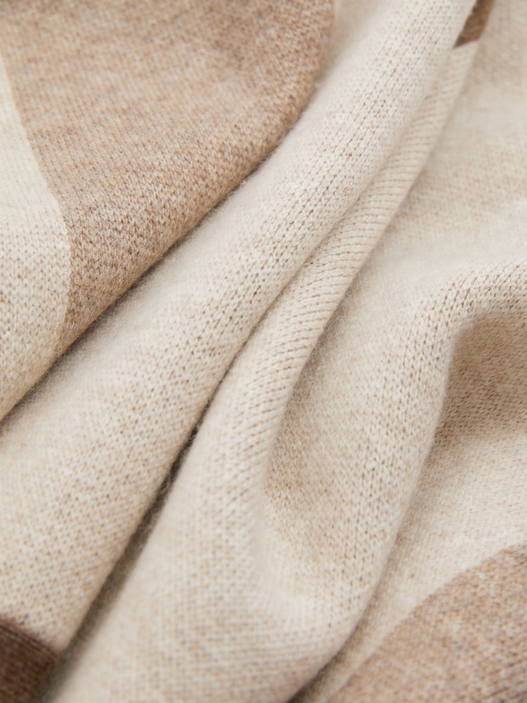 Reiss Camel Caitlin Atelier Checked Wool and Cashmere Cape - Image 6 of 6 Reiss Camel Caitlin Atelier Checked Wool and Cashmere Cape - Image 6 of 6