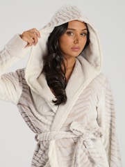 Loungeable Brown Ombre Tiger Midi Hooded Robe - Image 4 of 5