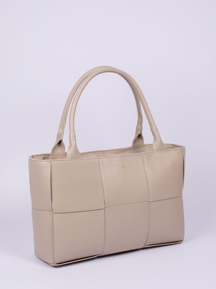 LRM Goods Personalised Leather Lettie Tote Bag - Image 3 of 5