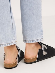 Simply Be Black Extra Wide Fit Closed Toe Mule Shoes - Image 4 of 5