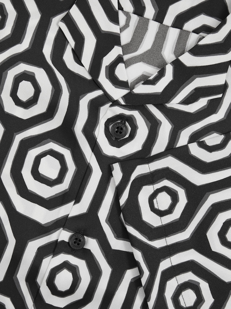 Reiss Black/White Canape Geometric-Print Poplin Cuban-Collar Shirt - Image 6 of 6