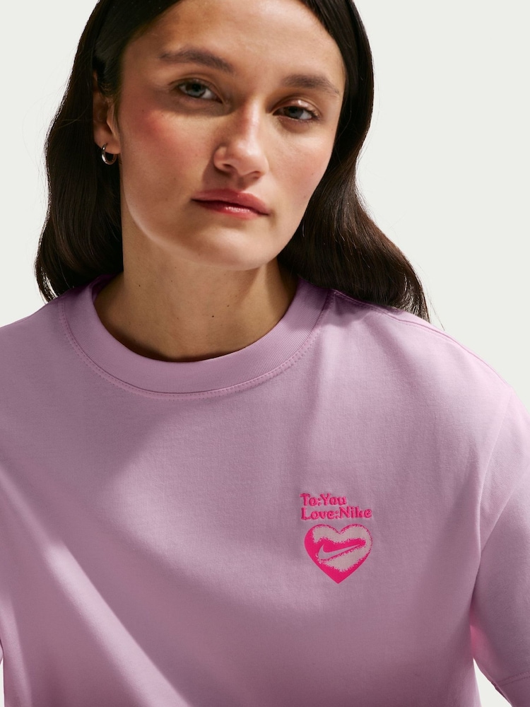 Nike Pink Heart Boxy T-Shirt - Image 5 of 5