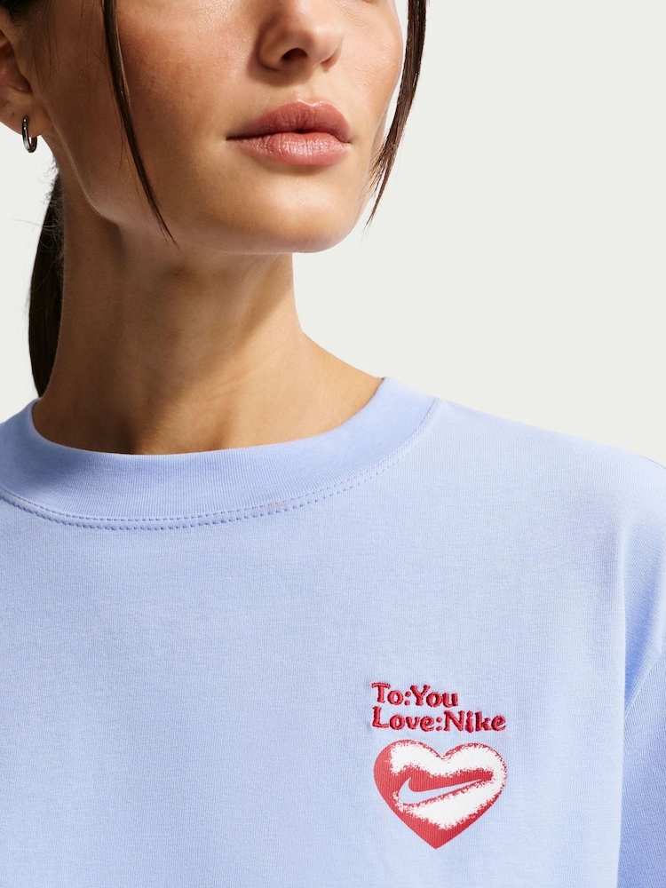 Nike Blue Heart Boxy T-Shirt - Image 5 of 5
