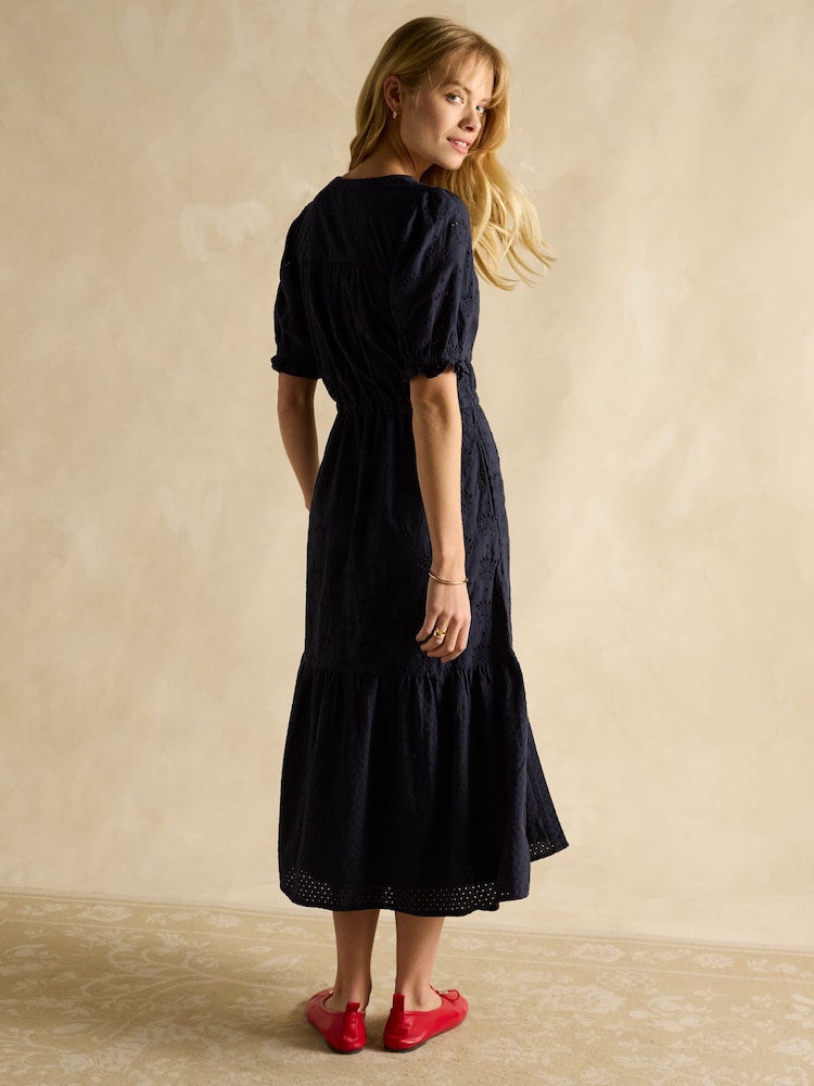 Marineblau/blau - Joules Juliana 100% Cotton Broderie Midi Dress - Bild 2 von 5 Marineblau/blau - Joules Juliana 100% Cotton Broderie Midi Dress - Bild 2 von 5