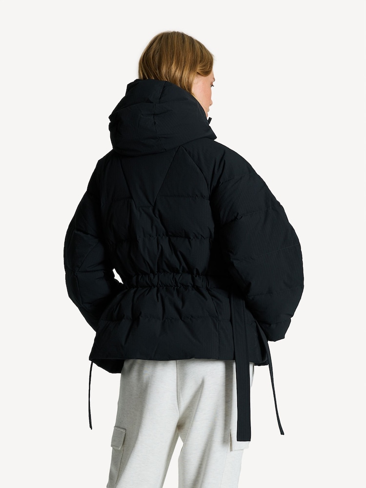 GANNI Black Oversized Tech Seersucker Puffer Jacket - Image 2 of 11
