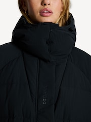 GANNI Black Oversized Tech Seersucker Puffer Jacket - Image 8 of 11