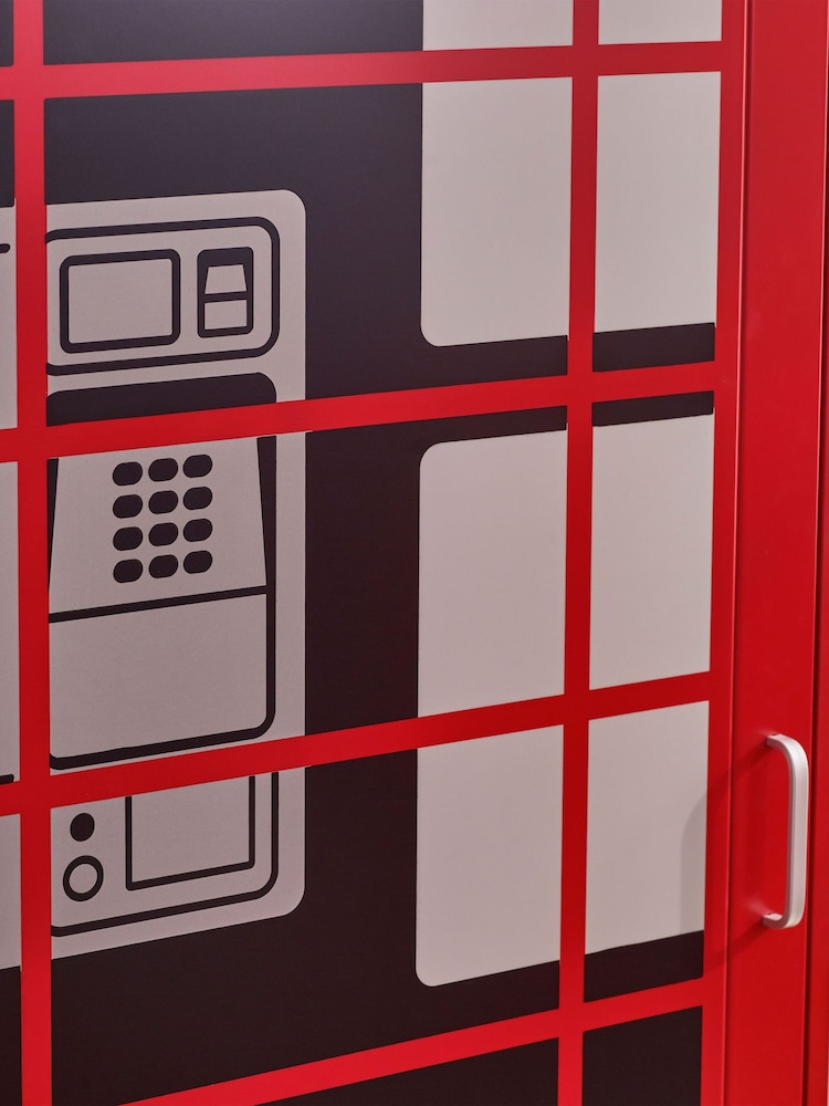 Julian Bowen Red Telephone Box Wardrobe - Image 5 of 5